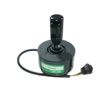 PÁKY A JOYSTICKY JOHN DEERE